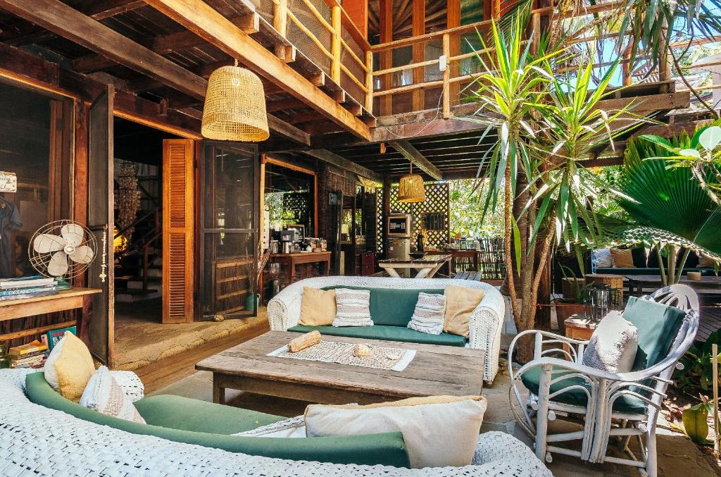 Posezení v ubytování La Maison Eco House & Yoga