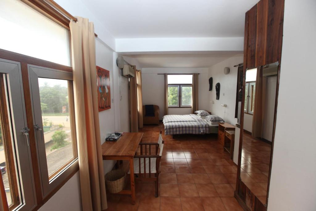 Q-Bar & Guesthouse - Room King Estándar