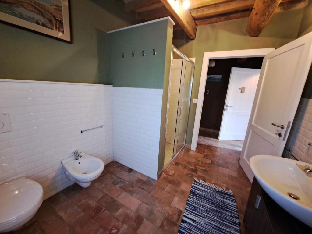 Koupelna v ubytování B&B Ca Rossa