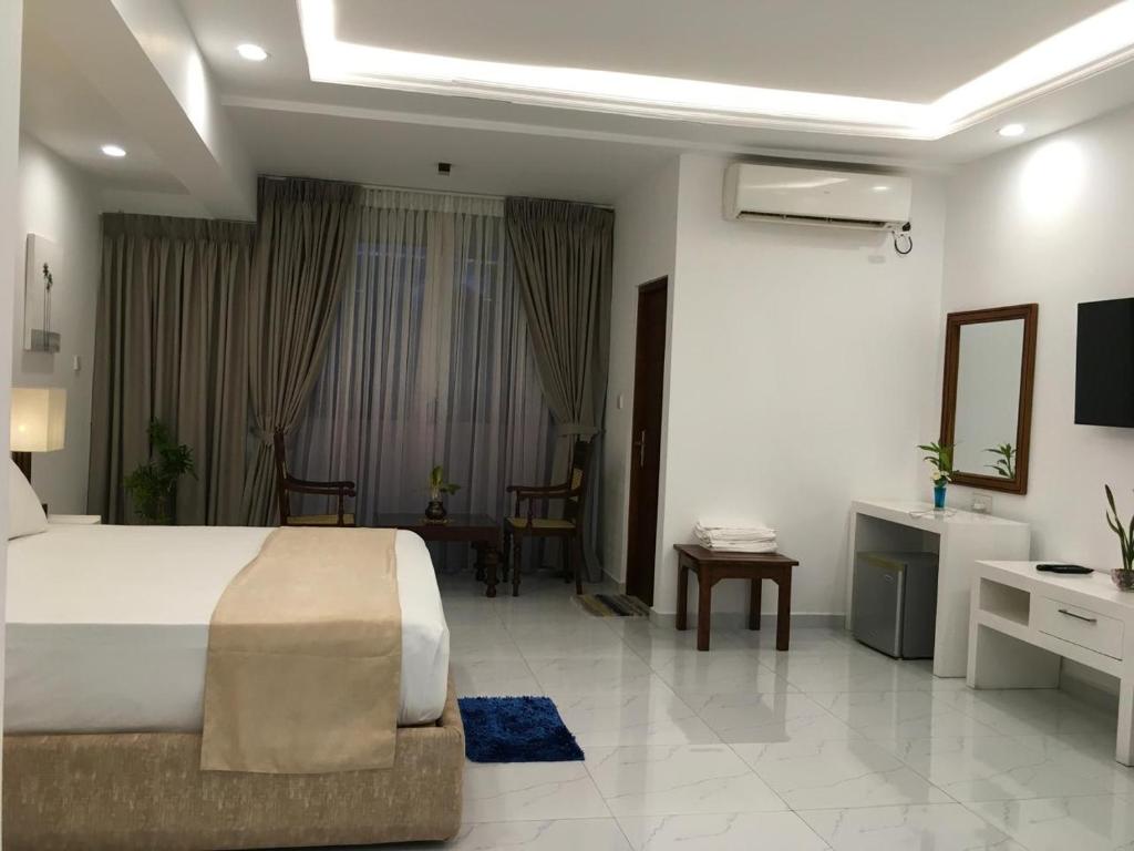 Lavinia Bay Beach Hotel - Chambre Triple De Luxe