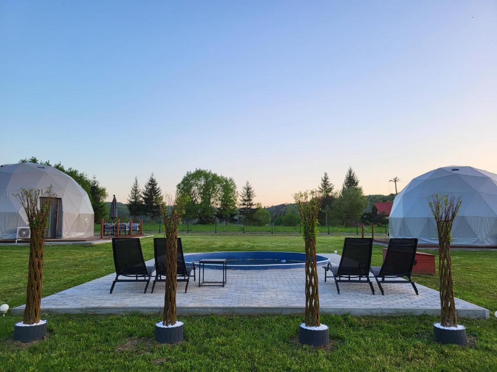 Zahrada ubytování Glamping nad Sanem