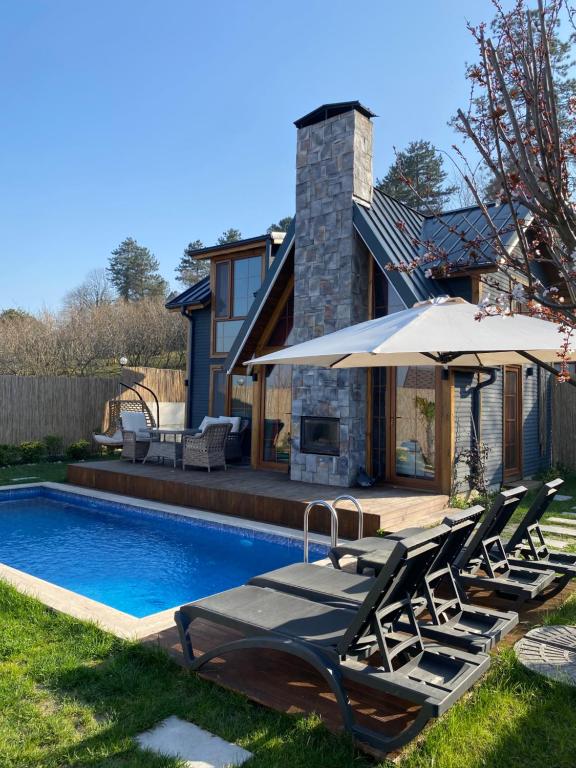 Πισίνα στο ή κοντά στο Mayanbungalows sapanca