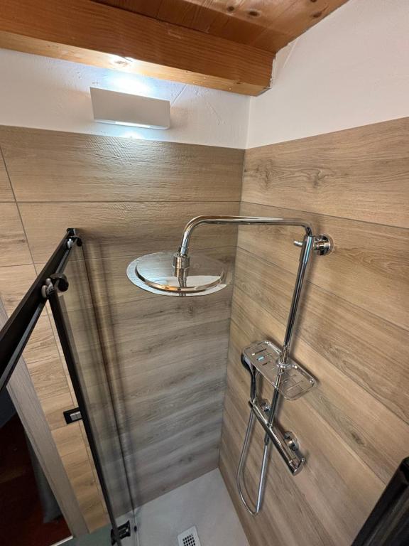Koupelna v ubytování B&B Tre scimmiette