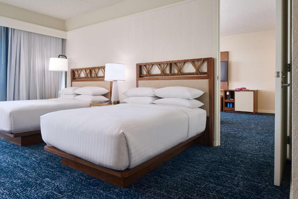 OUTRIGGER Kona Resort and Spa - 