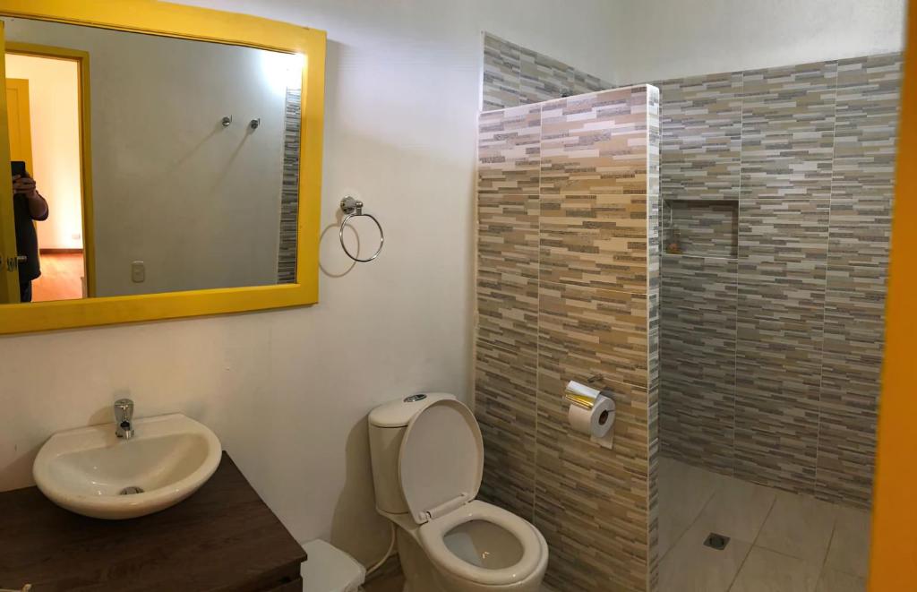 Finca cafetera con TV, Baño Privado, Wifi - Habitación Doble Con Baño Privado