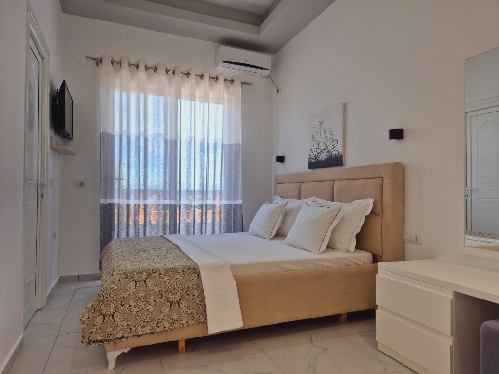 Villa JOSANA - Double Room With Balcony