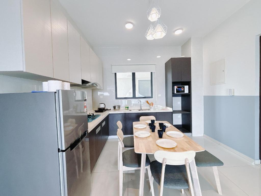 Scenic Country Garden Danga Bay by Lions Bay - Apartamento Con Vista Al Mar
