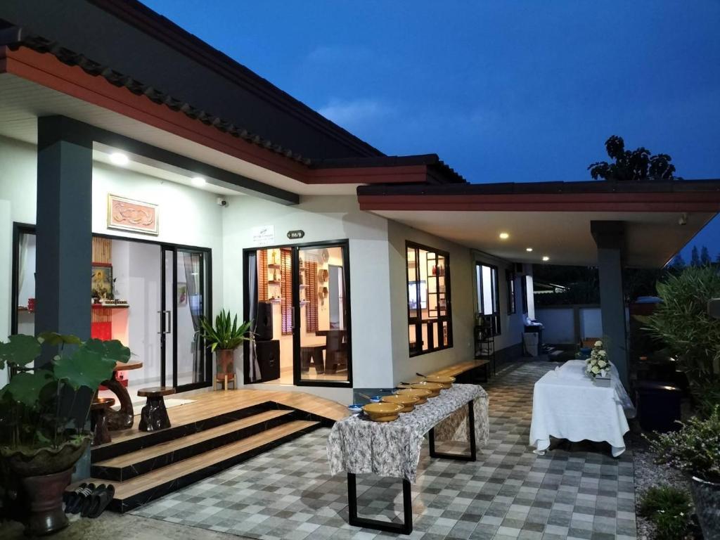 บ้านบัวหลวงกันตังเมืองเก่า - Villa 3 Chambres