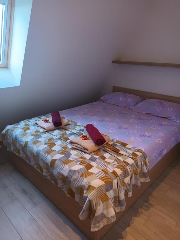 Postel nebo postele na pokoji v ubytování Divcibarski cardak