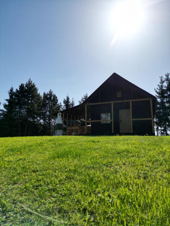 Zahrada ubytování Activfarm domki na Kaszubach /domek Madzia