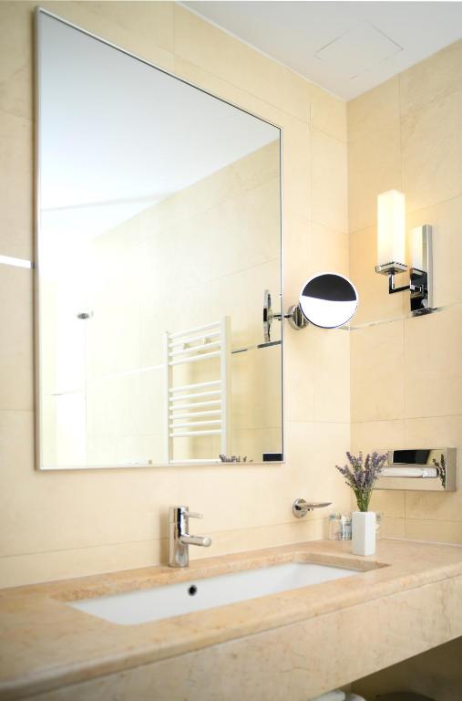 Admiral Grand Hotel - Chambre Double Avec Balcon