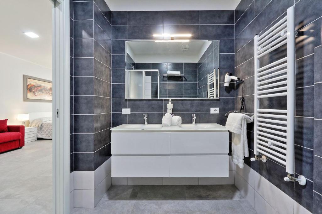 Valery Guest House - Holiday Home