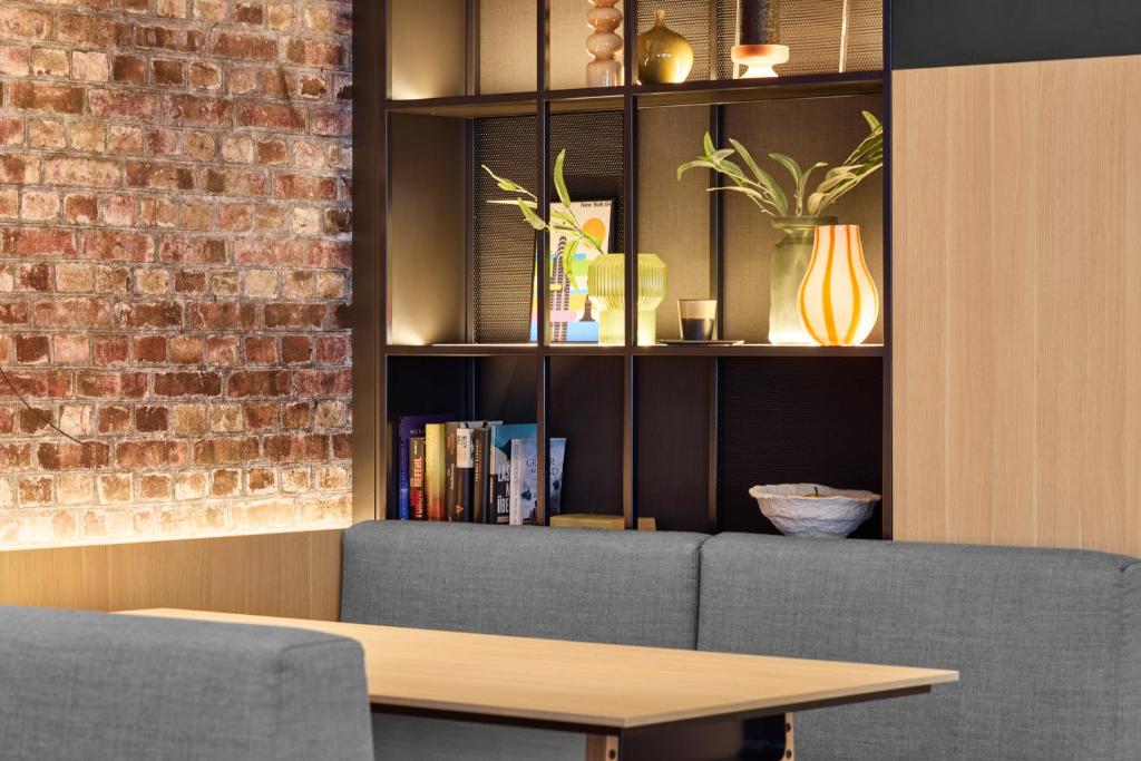 H2 Hotel Wien Schönbrunn - Resim 28