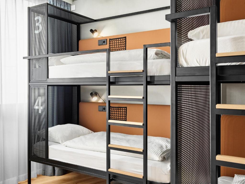 H2 Hotel Wien Schönbrunn - Resim 37