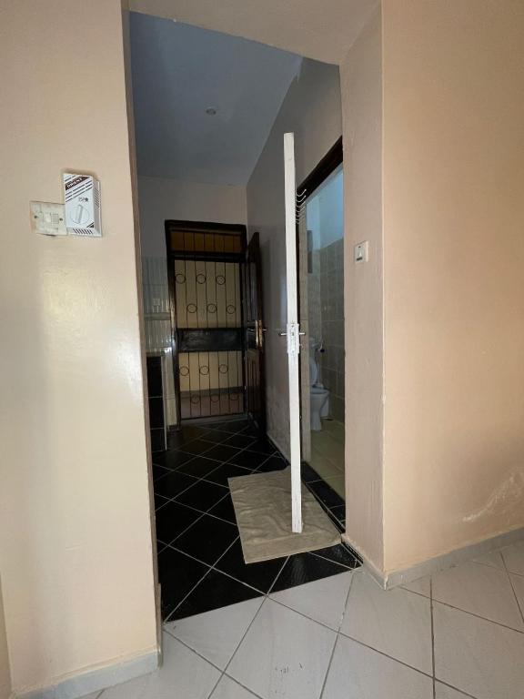 Fotografie z fotogalerie ubytování Dasha Studio apartment Bamburi D4 v destinaci Bamburi