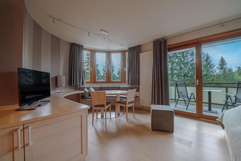 Josef Mountain Resort - 高级双人或双床间