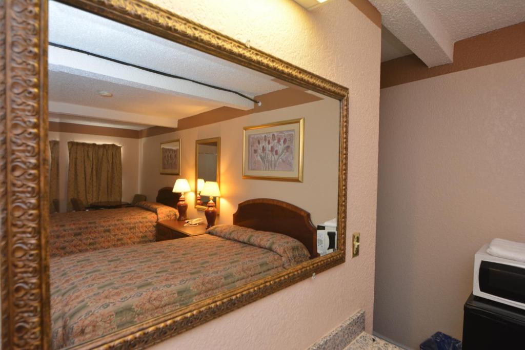 Newcastle Motel - Double Room With Two Double Beds - Smoking