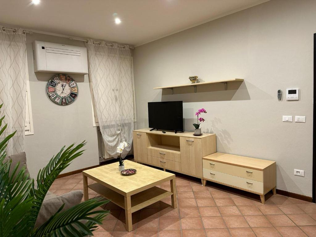 TV o dispositivi per l'intrattenimento presso Int 8 - Suite Ginevra by Residence San Luca