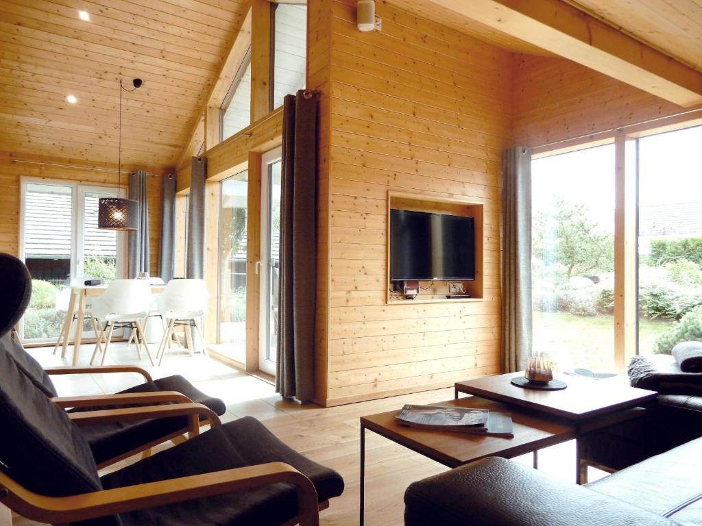 Großes Ferienhaus Gartenglück in Zierow, Zierow (updated prices 2024)