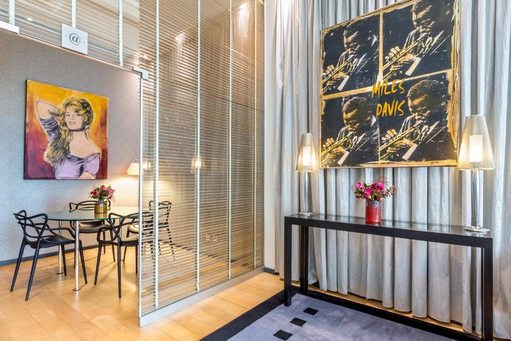 Auteuil Manotel - Resim 8