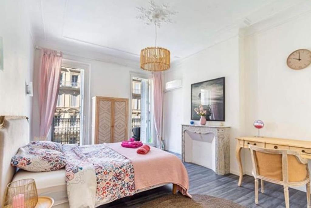 Photo de la galerie de l'établissement Bel appartement T3 - 2 chambres - République, à Marseille