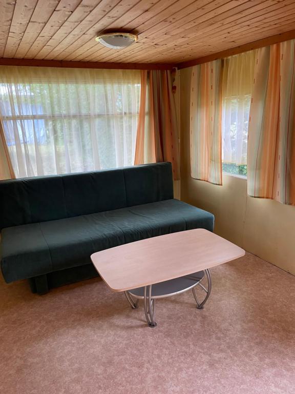 Posezení v ubytování Tiny House 2 Erwachsene 2 Kinder
