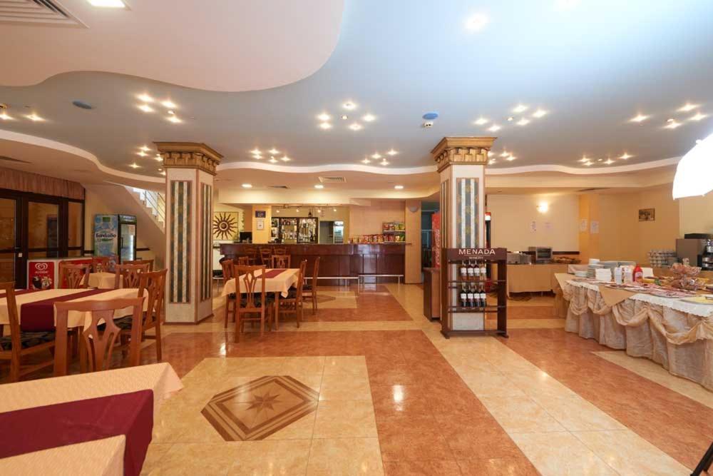 Restaurace v ubytování Hotel Smolyan