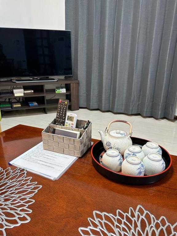 Příslušenství pro přípravu čaje a kávy v ubytování 南箱根 熱海 貸切別荘 リゾートハウス カームスペース ResortHouse CalmSpace