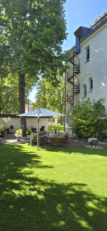Fotografie z fotogalerie ubytování Villa von Schönermarck v destinaci Falkensee