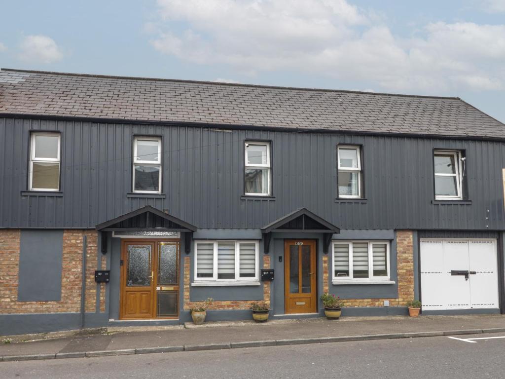 30 Main Street, Carrickfergus Updated 2024 Prices