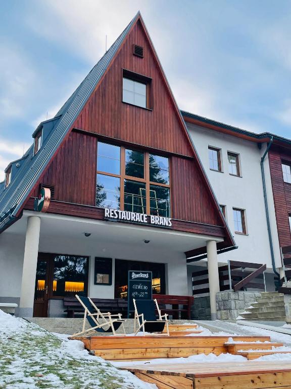 Budova, kde se hotel nachází