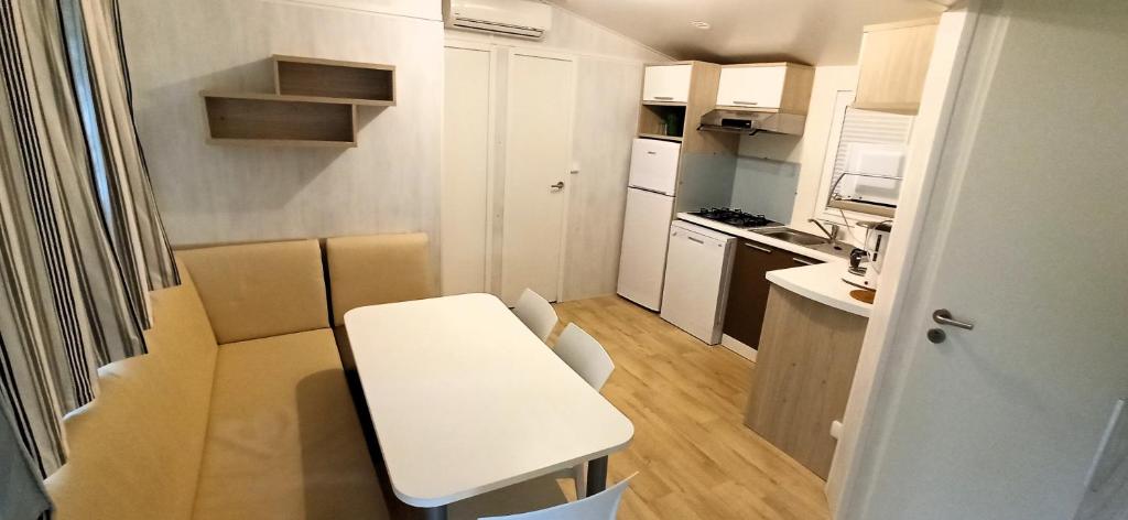 Camping Larribal - Casa Móvil