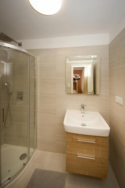 Koupelna v ubytování Apartmán nad Ottovkou