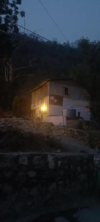 Příroda nedaleko hostelu