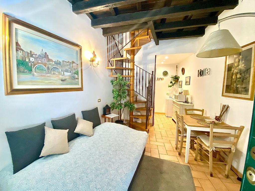 A seating area at Karma House Deluxe Navona