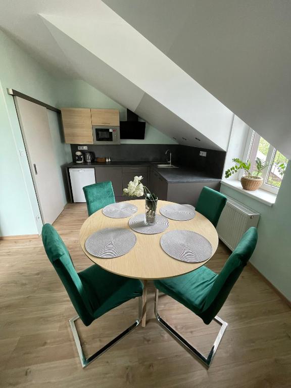 Kuchyň nebo kuchyňský kout v ubytování Apartmány Jasmín