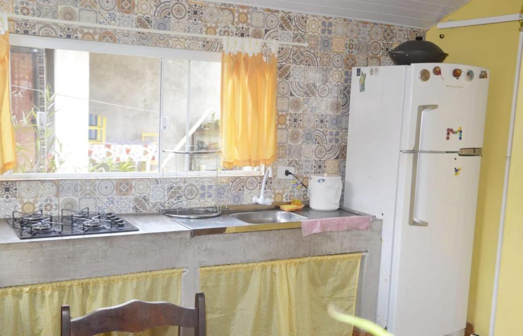 Η κουζίνα ή μικρή κουζίνα στο Casa da Flor
