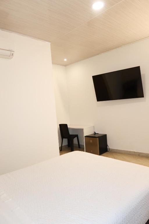 TV a/nebo společenská místnost v ubytování Hotel París