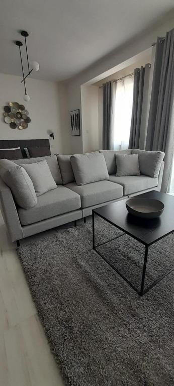 Coral Reef Apartments - Deluxe Studio
