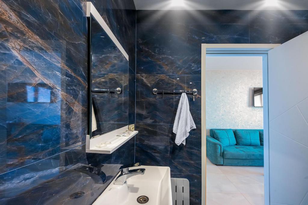 Villaggio Mirzaani Resort - 带花园的皇后室