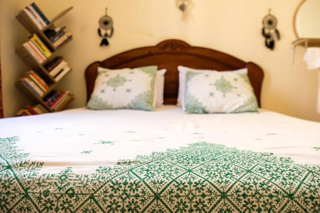 Postel nebo postele na pokoji v ubytování Room in Agadir Morocco