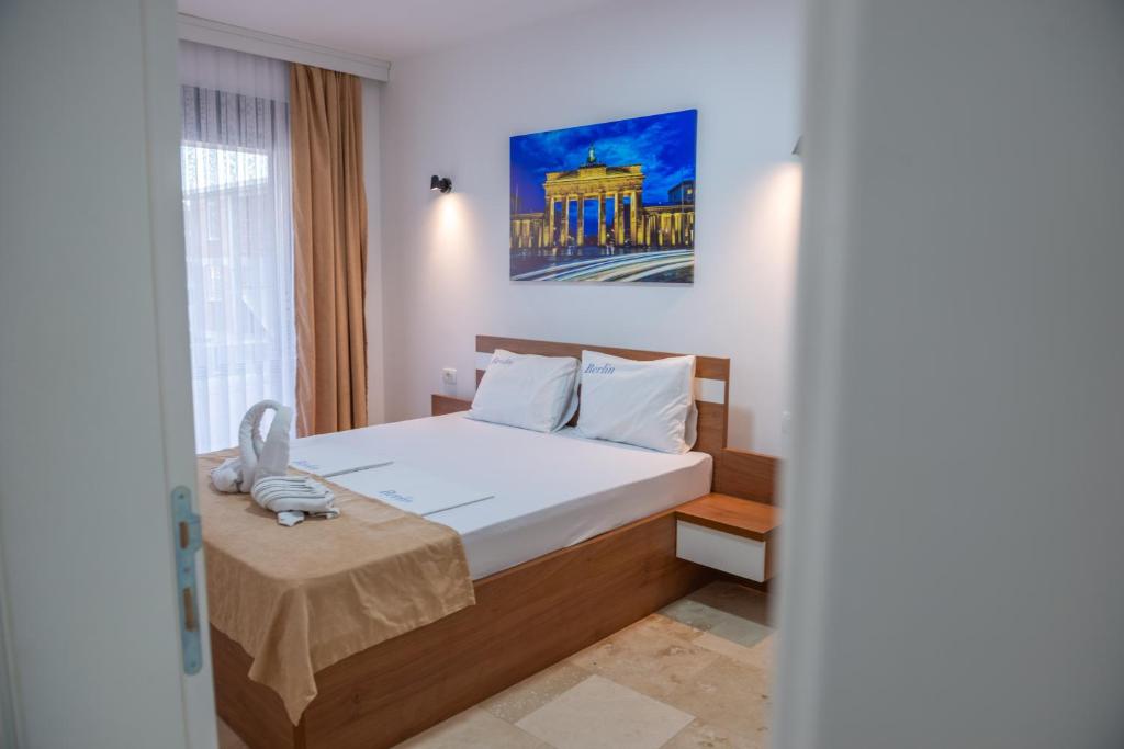 Postel nebo postele na pokoji v ubytování Premium Berlin with Pool