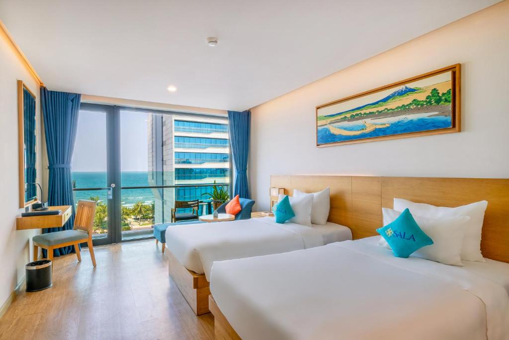 Special Offer - Deluxe Twin Room with Partial Sea View