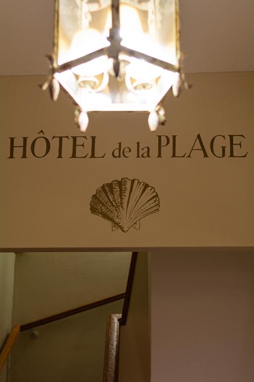Certifikát, hodnocení, plakát nebo jiný dokument vystavený v ubytování Hôtel De La Plage