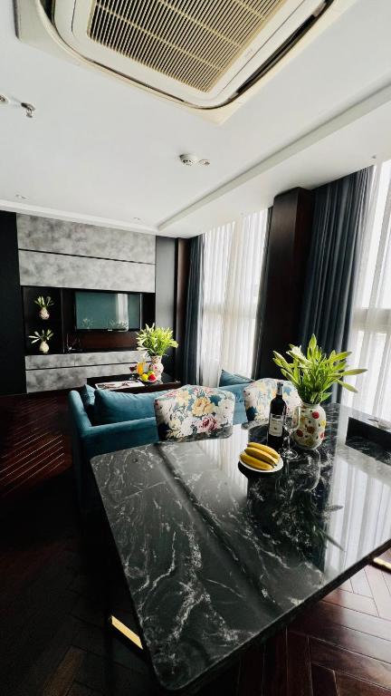 Suite Gia Đình