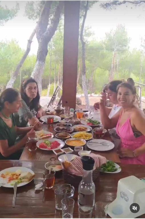 Hosté ubytování İda bay bungolow