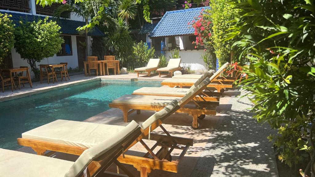 Bazén v ubytování Marygio Gili Resort nebo v jeho okolí