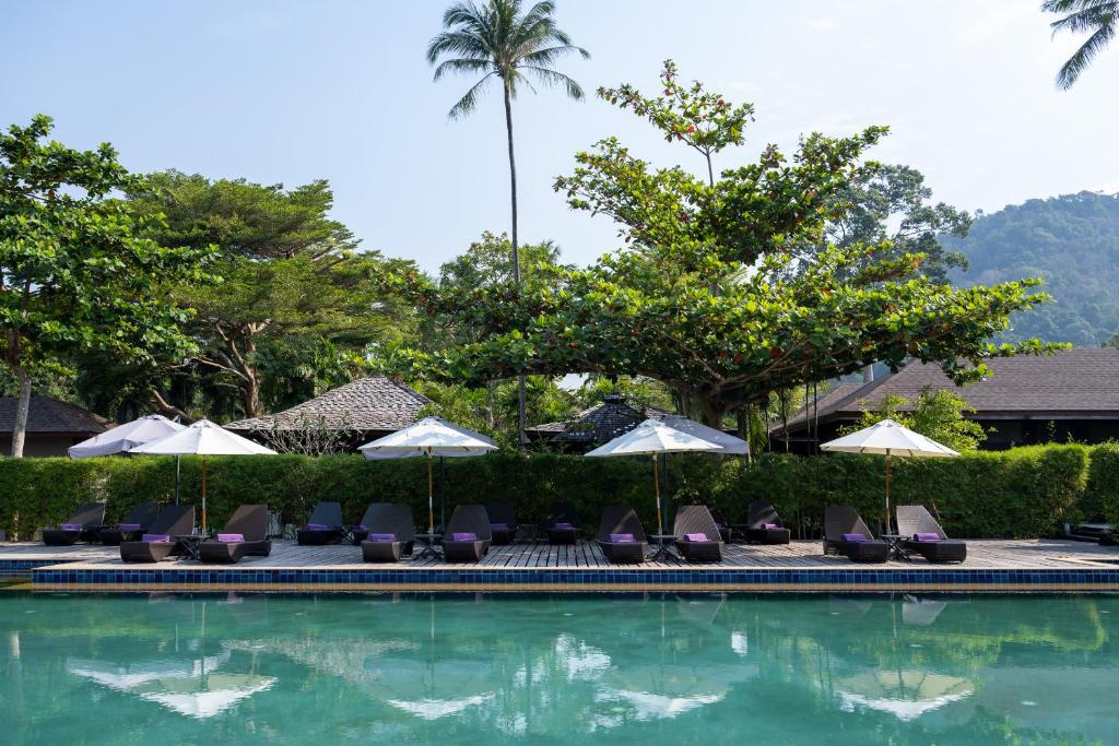 Bazén v ubytování GajaPuri Resort Koh Chang nebo v jeho okolí