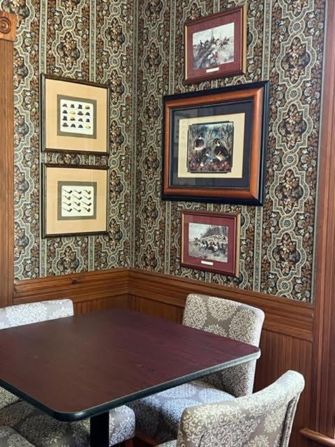 Fotografie z fotogalerie ubytování Woodbine Inn and Restaurant v destinaci Madisonville