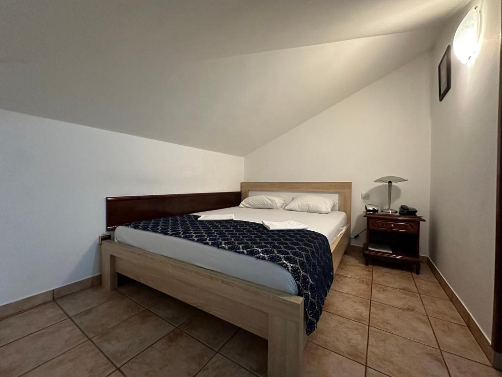 Beatrix Lux Hotel - Quarto De Família Com Banheiro Privativo